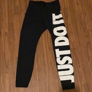 Nike leggings